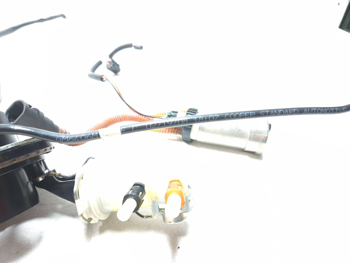 2008 Harley Davidson Touring Street Glide Fuel Pump OEM