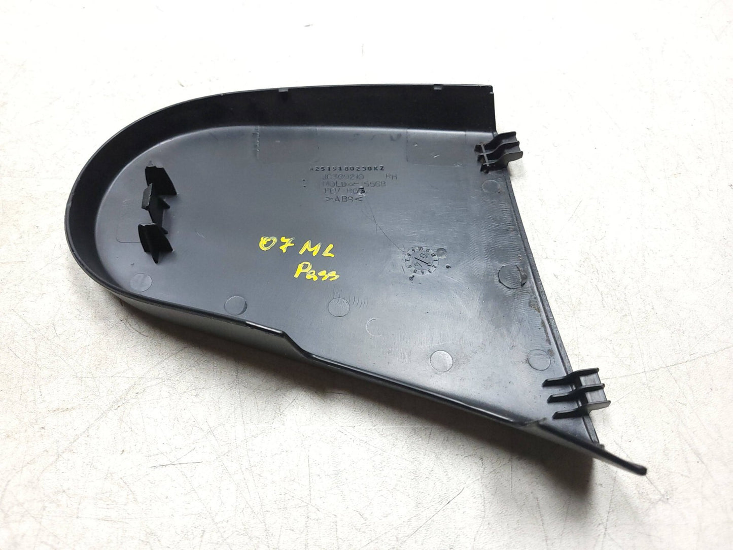 2007 Mercedes W164 Ml500 Front Seat Trim Cover Passenger Right 5pcs OEM