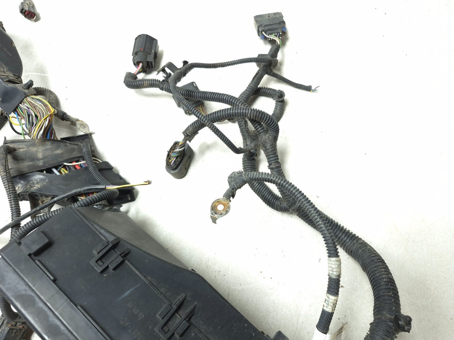 2013 Ford Focus St Engine Bay Room Wire Harness W/ Fuse Box OEM