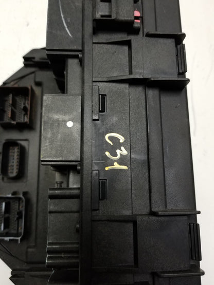 2011 - 2013 Jeep Grand Cherokee Engine 3.6l Fuse Box Unit OEM
