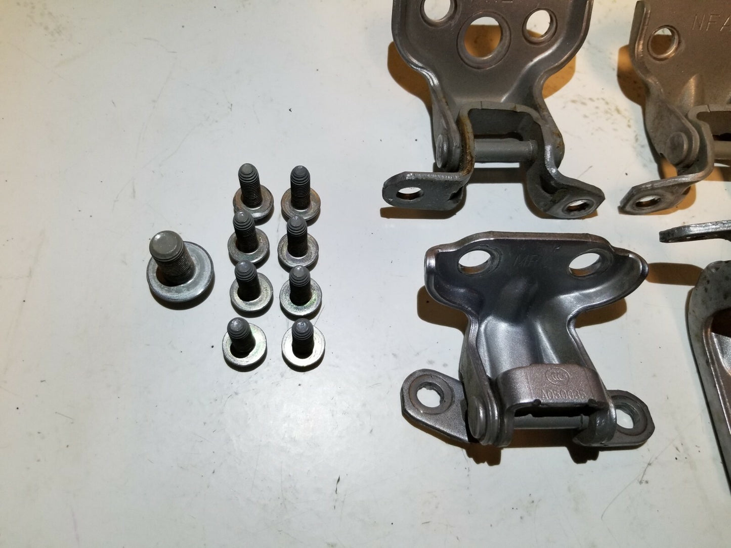 2015 Subaru Forester Front Passenger Door Hinge & Latch 6pcs OEM
