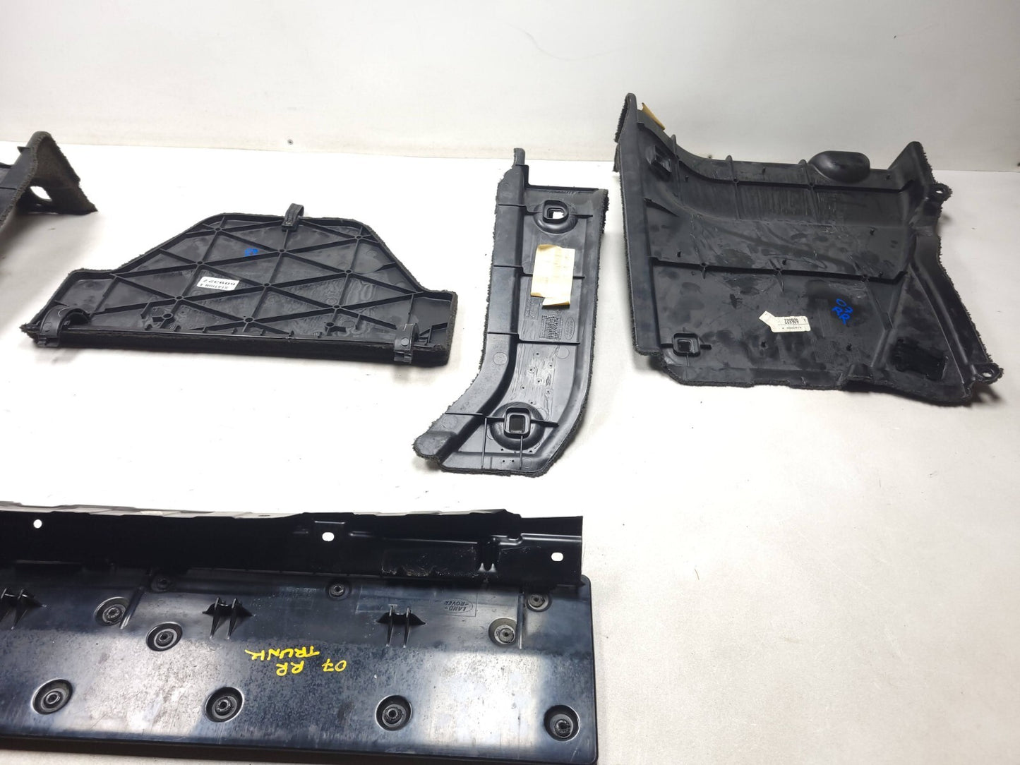 2007 Range Rover Rear Trunk Carpet Cargo Panel Trim 6 Pcs OEM