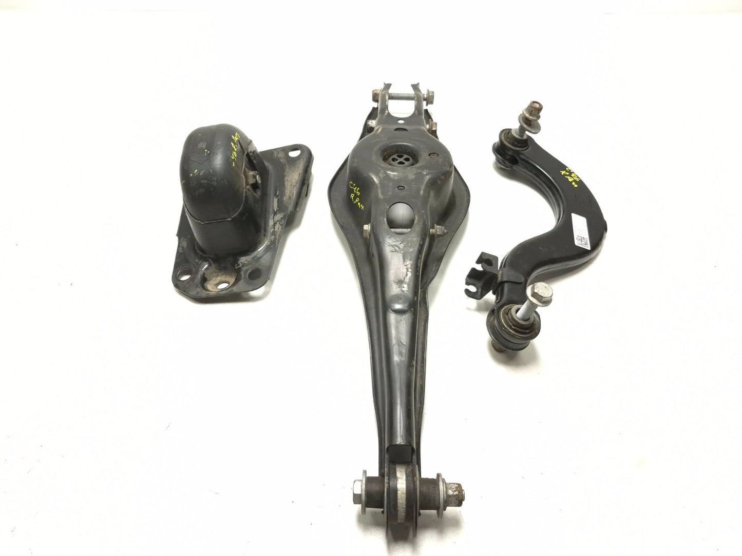 2015 Volkswagen Golf Rear Control Arm Passenger Side Right 3pcs OEM