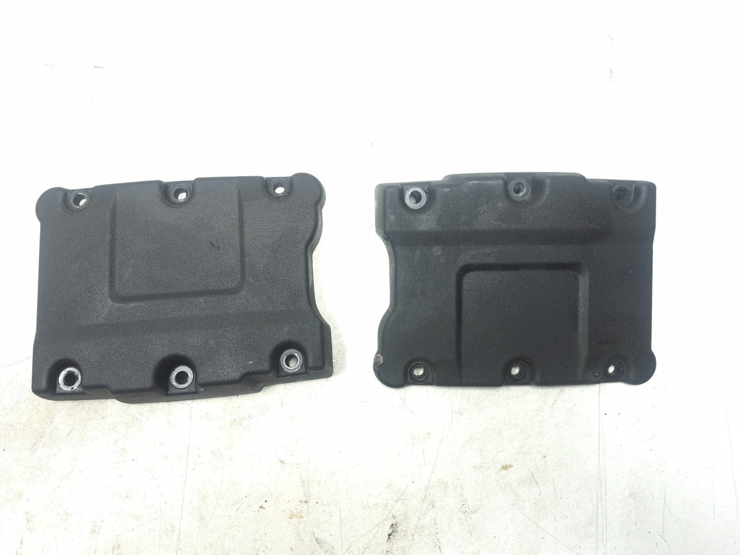 2016 Harley Davidson Dyna Street Bob Fxdb Rocker Cover 17571-99 2pcs OEM