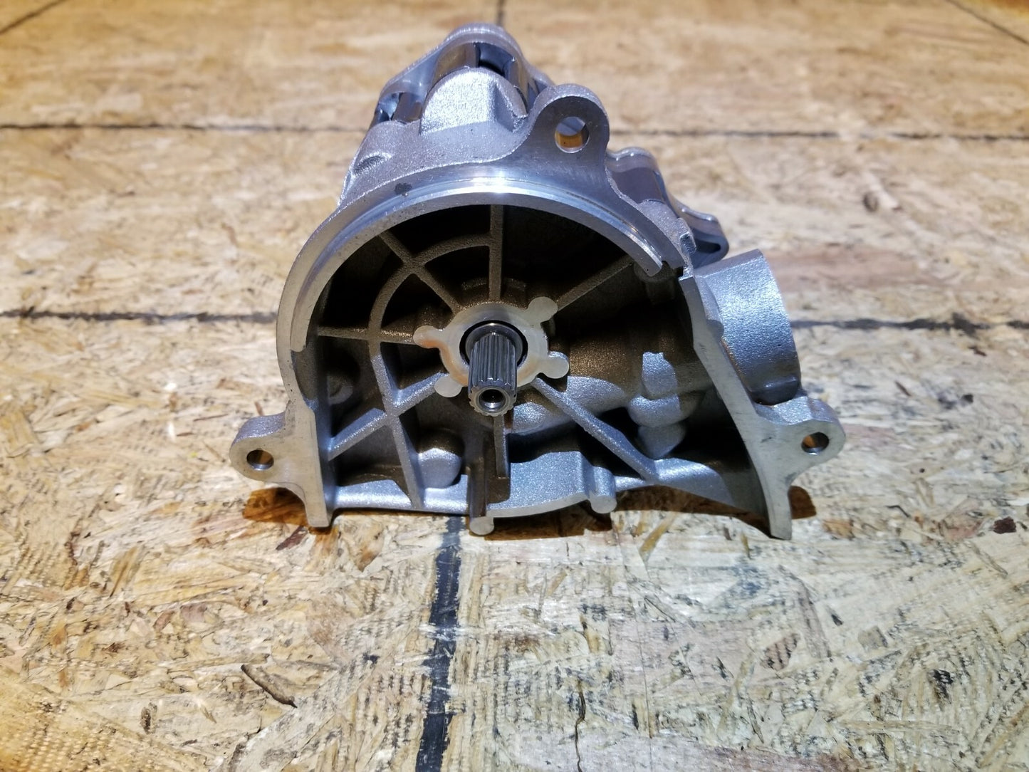 2014 Buick Regal Automatic Transmission Oil Pump 2.0l OEM