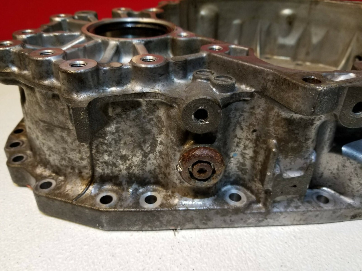 2010 Volvo XC60 3.2l Automatic Transmission Bell Housing OEM