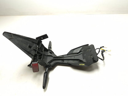 2025 Yamaha R3 Yfz320 Rear Fender Mudguard Tail W/ Turn Signal Assy OEM