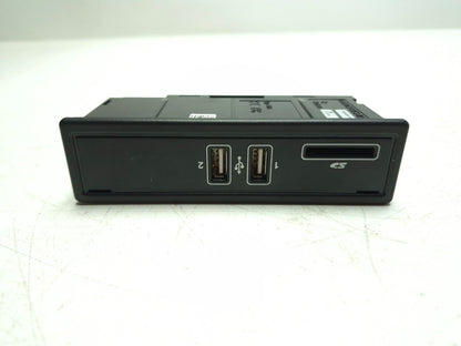 2015 Mercedes-benz C 300 Console Usb Sd Memory Port OEM