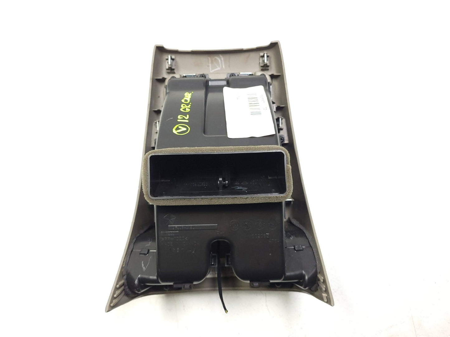 2012 Jeep Grand Cherokee Rear Center Console Trim W/ Air Vent OEM