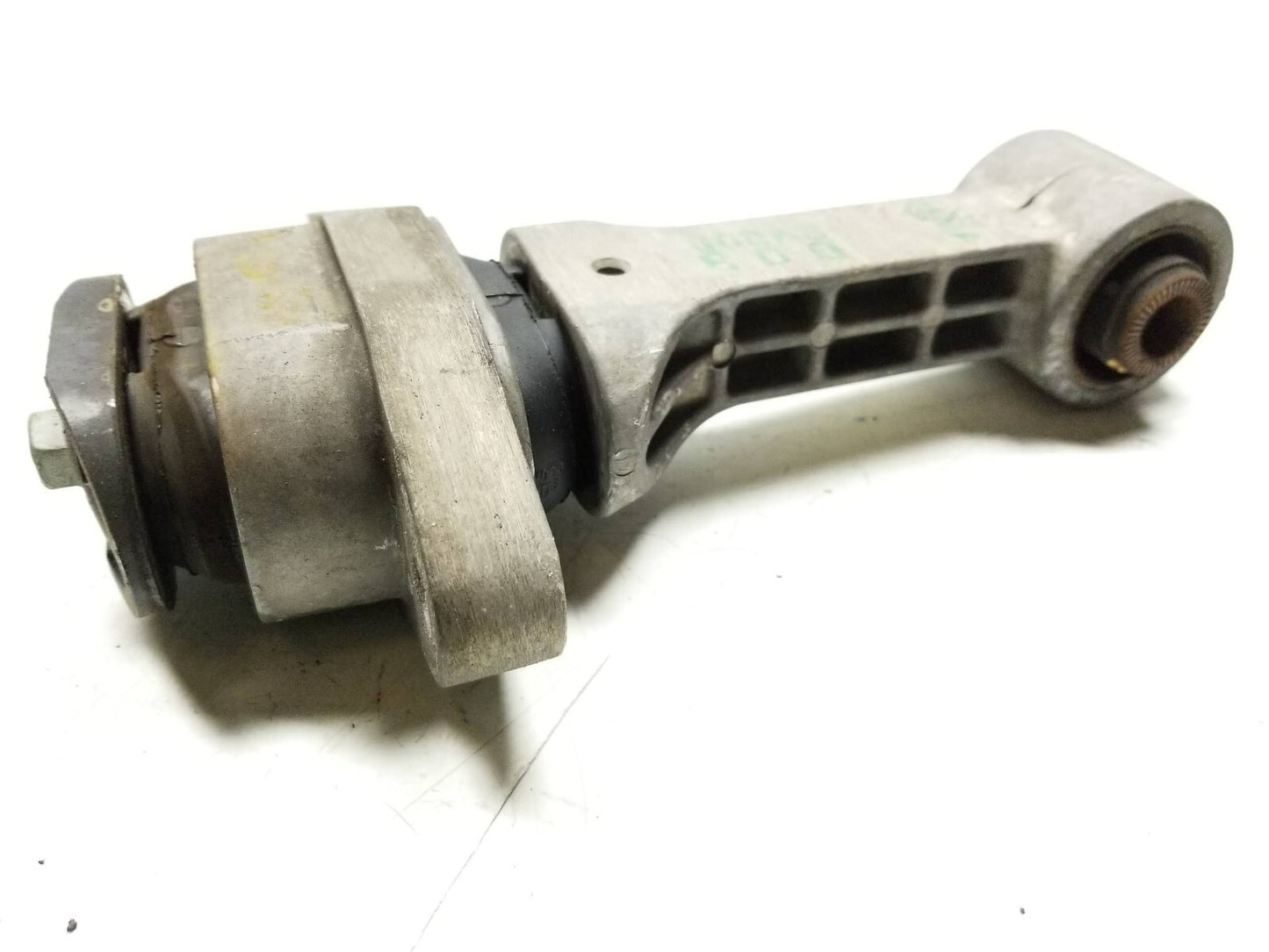 2016 Hyundai Veloster Engine Torque Strut Mount OEM