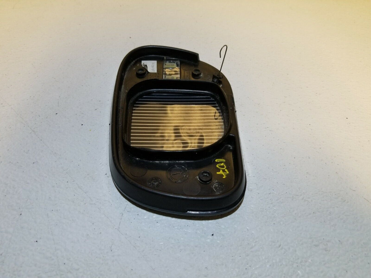 2002 - 2011 Ford Crown Victoria Passenger Right Side View Mirror Glass OEM #107