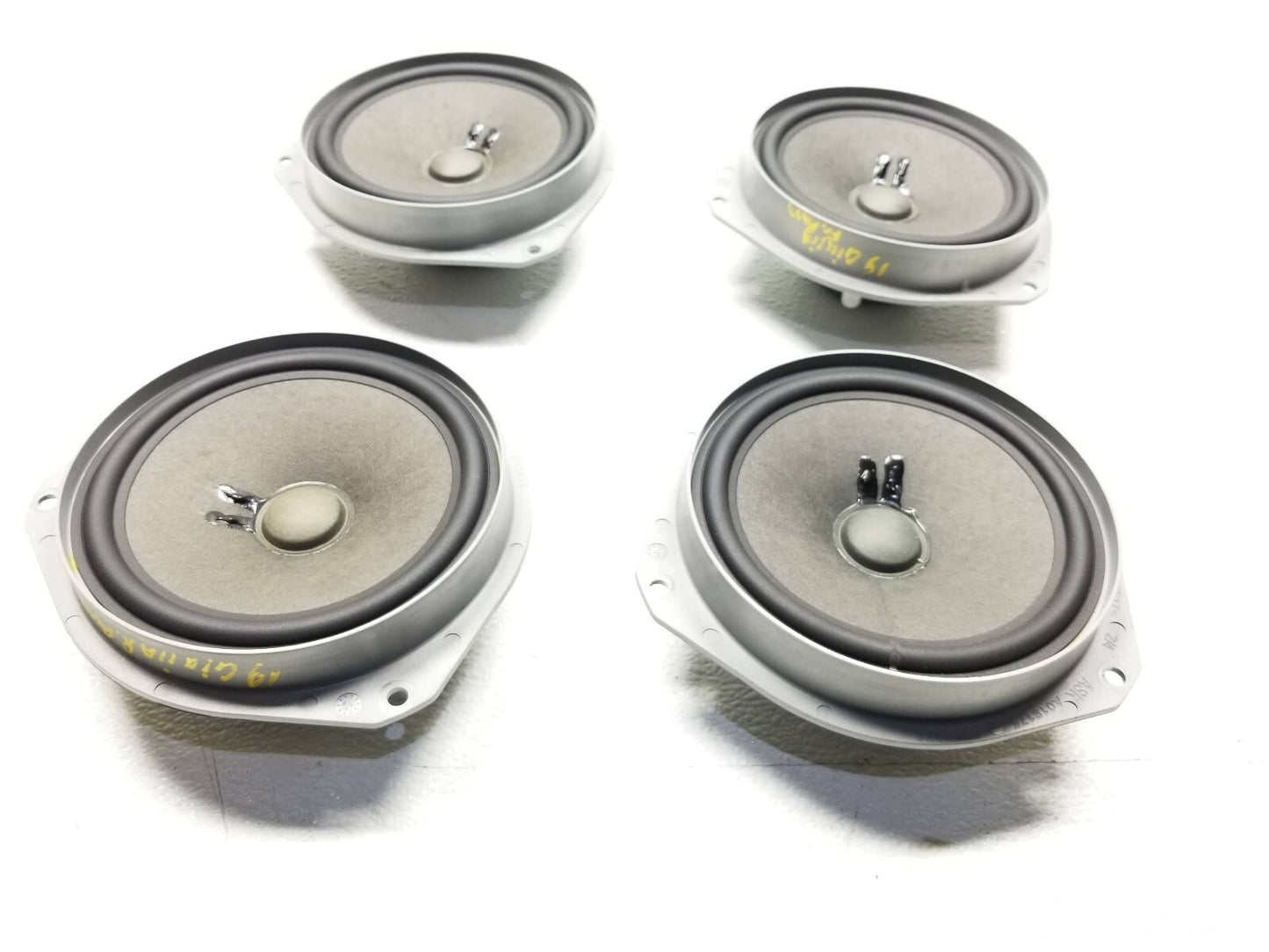 2019 Alfa Romeo Giulia Door Audio Speaker 4pcs OEM