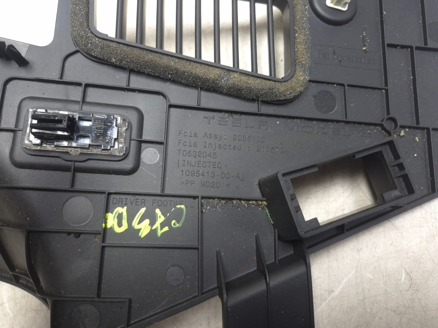 2019 Tesla Model 3 Dashboard Lower Cover Trim Panel Left Driver Side OEM