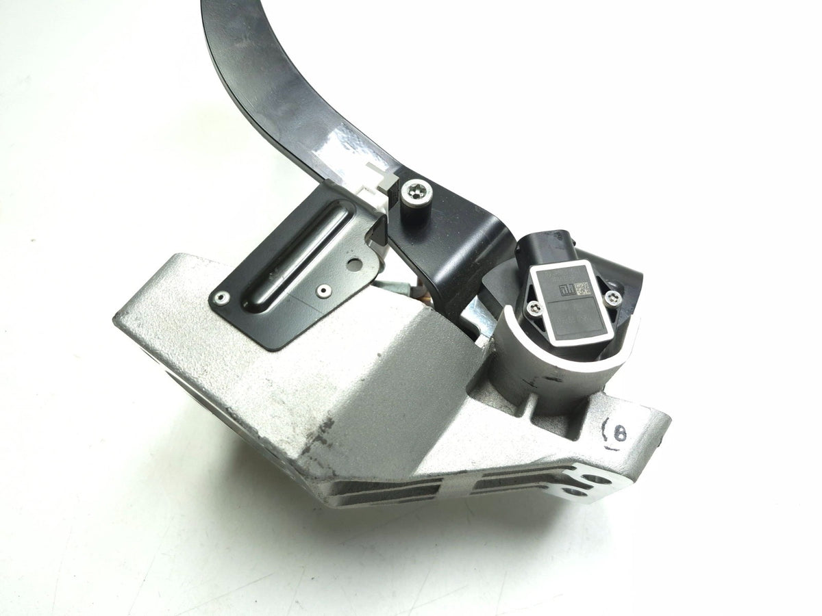 2011 Mercedes S400 W221 Brake Pedal OEM