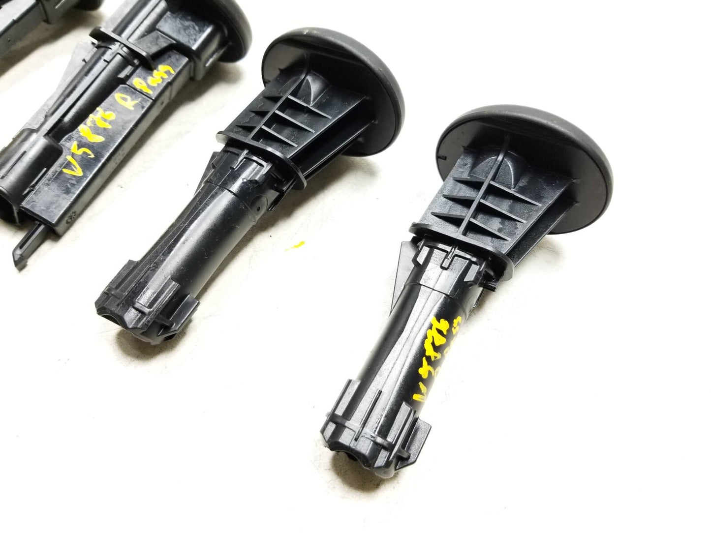 10-16 Mercedes W212 E350 Rear Seat Headrest Guide Sleeve 6pcs OEM