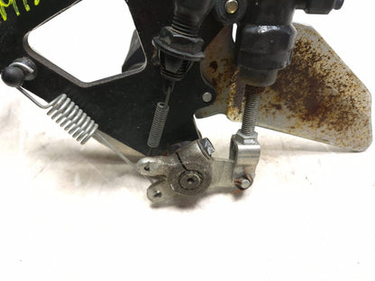 2006 Suzuki Gs 500fk Rear Brake Master Cylinder W/ Right Footrest Assy OEM