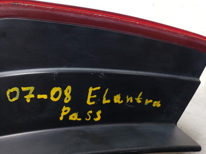 07 - 09 Hyundai Elantra Tail Light Passenger Side Right OEM 85,241 Miles