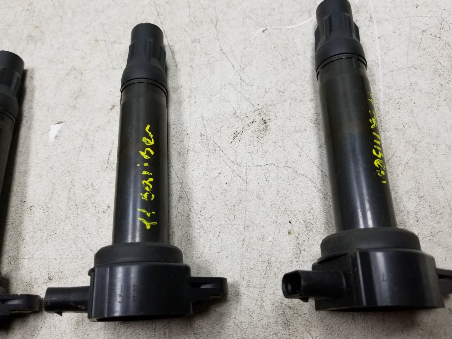 2007 - 2011 Dodge Caliber Sxt Ignition Coil 4 Pcs OEM