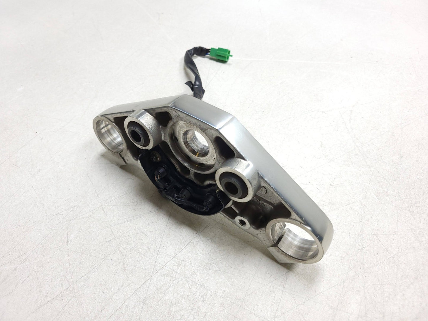 2002 Honda Magna Vf 750c Front Fork Clamp Upper Triple Tree OEM