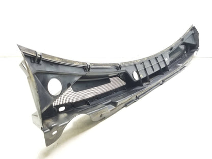 2010 - 2016 Cadillac SRX Front Windshield Wiper Cowl Trim OEM