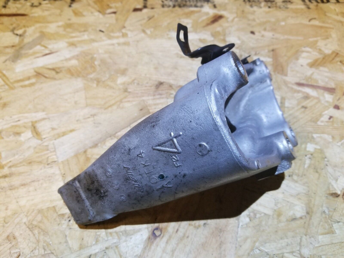 09 10 11 12 13 14 Acura Tl 3.5l Engine Rear Mount Bracket OEM