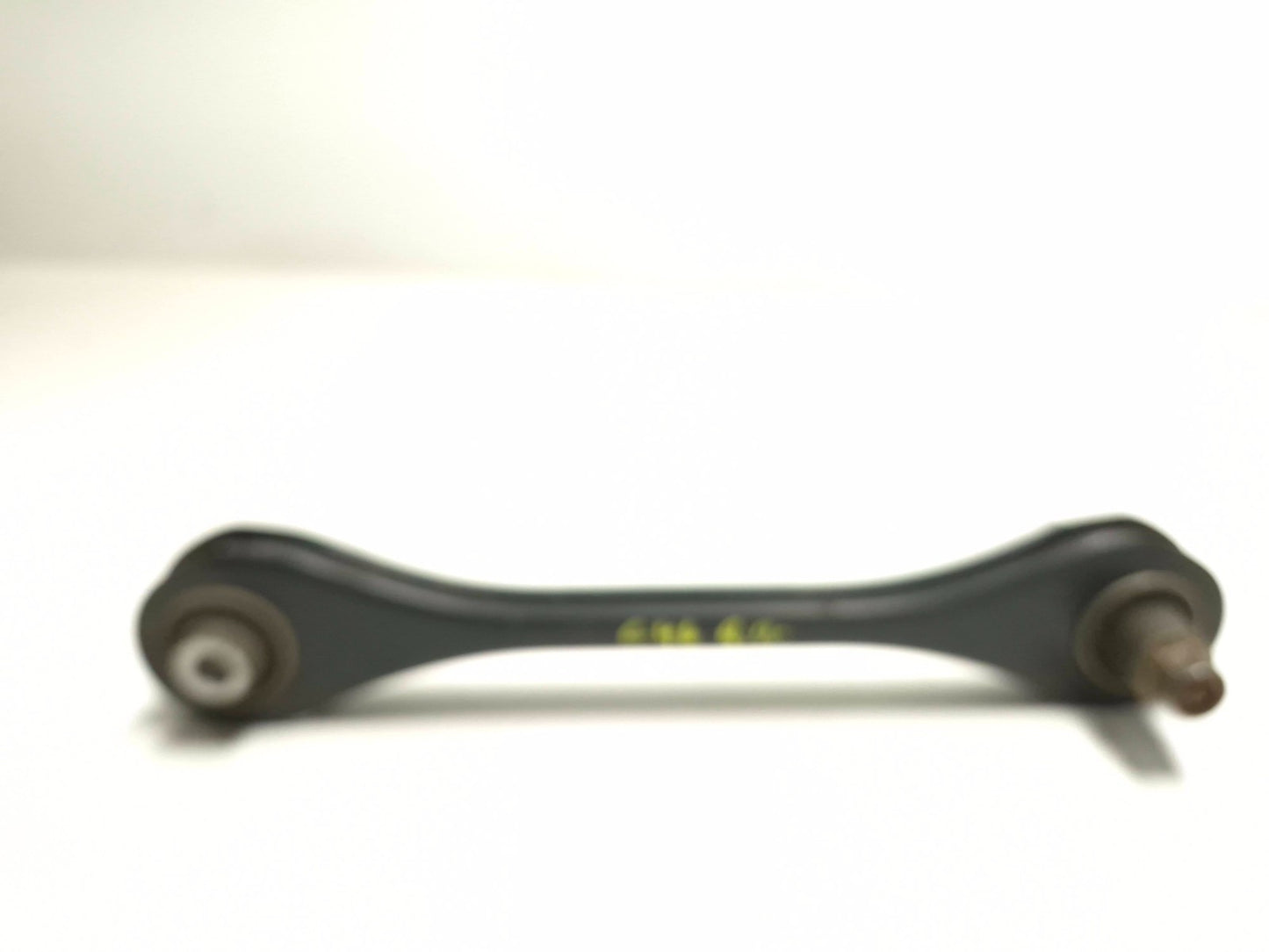 2015 Volkswagen Golf Rear Control Arm Driver Side Left 4pcs OEM
