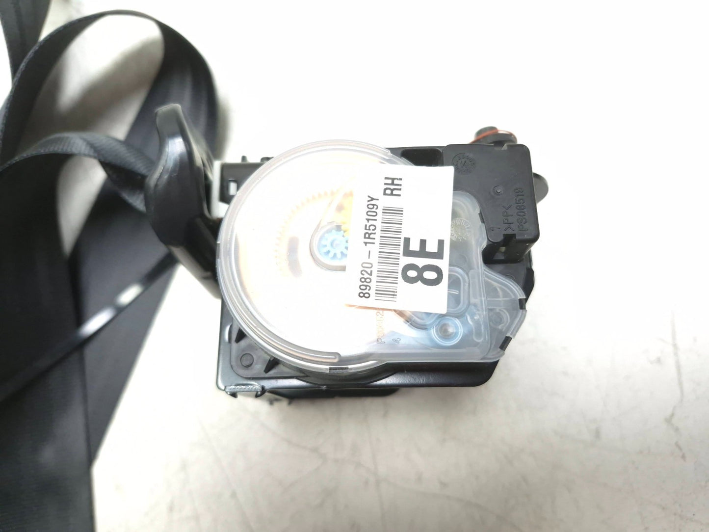 2014 Hyundai Accent Seat Belt Retractor Front And Rear 3pcs OEM