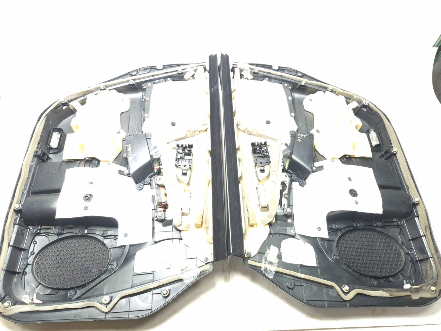 2010 Lexus Hs250h Front Door Trim Panel Left & Right Pair OEM
