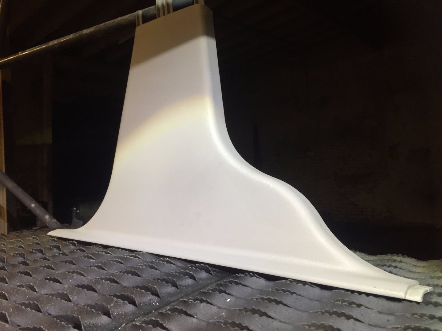 05 06 07 08 09 10 11 Volvo S40 Left Driver Side Lower B Pillar Cover OEM