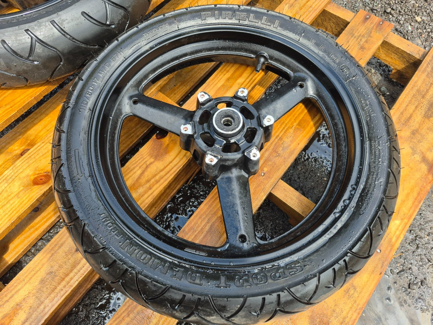 2015 Suzuki Gw250 Inazuma Wheel Rim W/tire Front & Rear Pair OEM