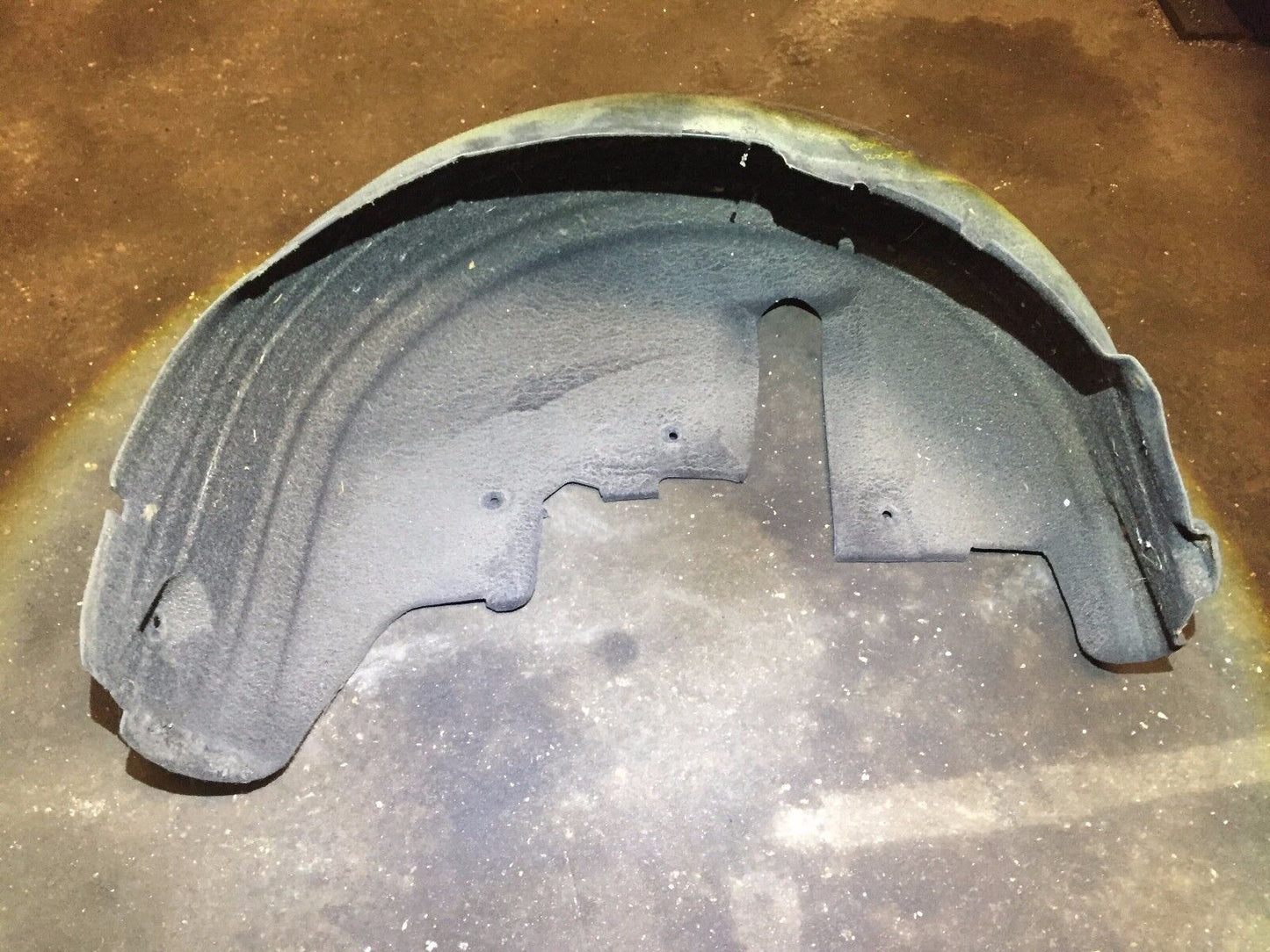 03 04 05 06 Mercedes C230 W203 Coupe Rear Driver Side Fender Liner Guard OEM