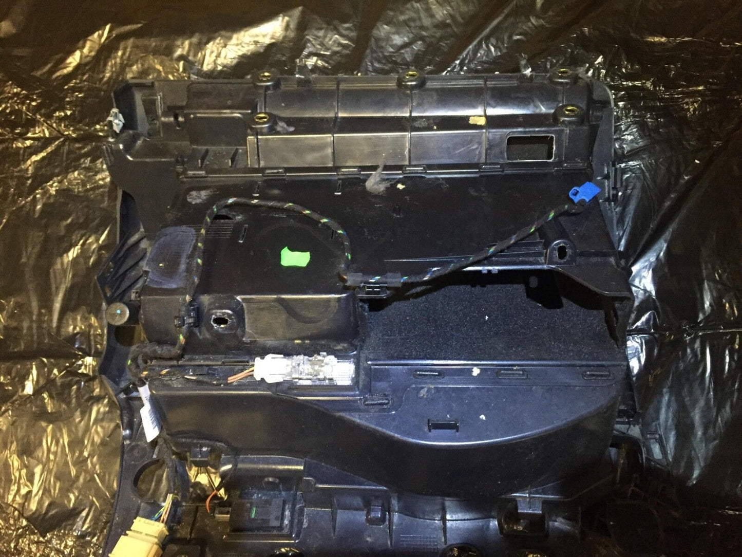 08 09 10 11 Audi A5 Coupe Glove Box OEM