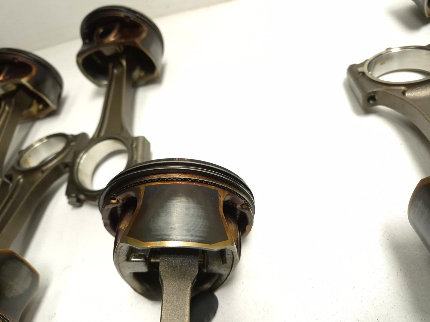 2020 Dodge Challenger 5.7l Engine Piston & Connecting Rod 8 Pcs OEM
