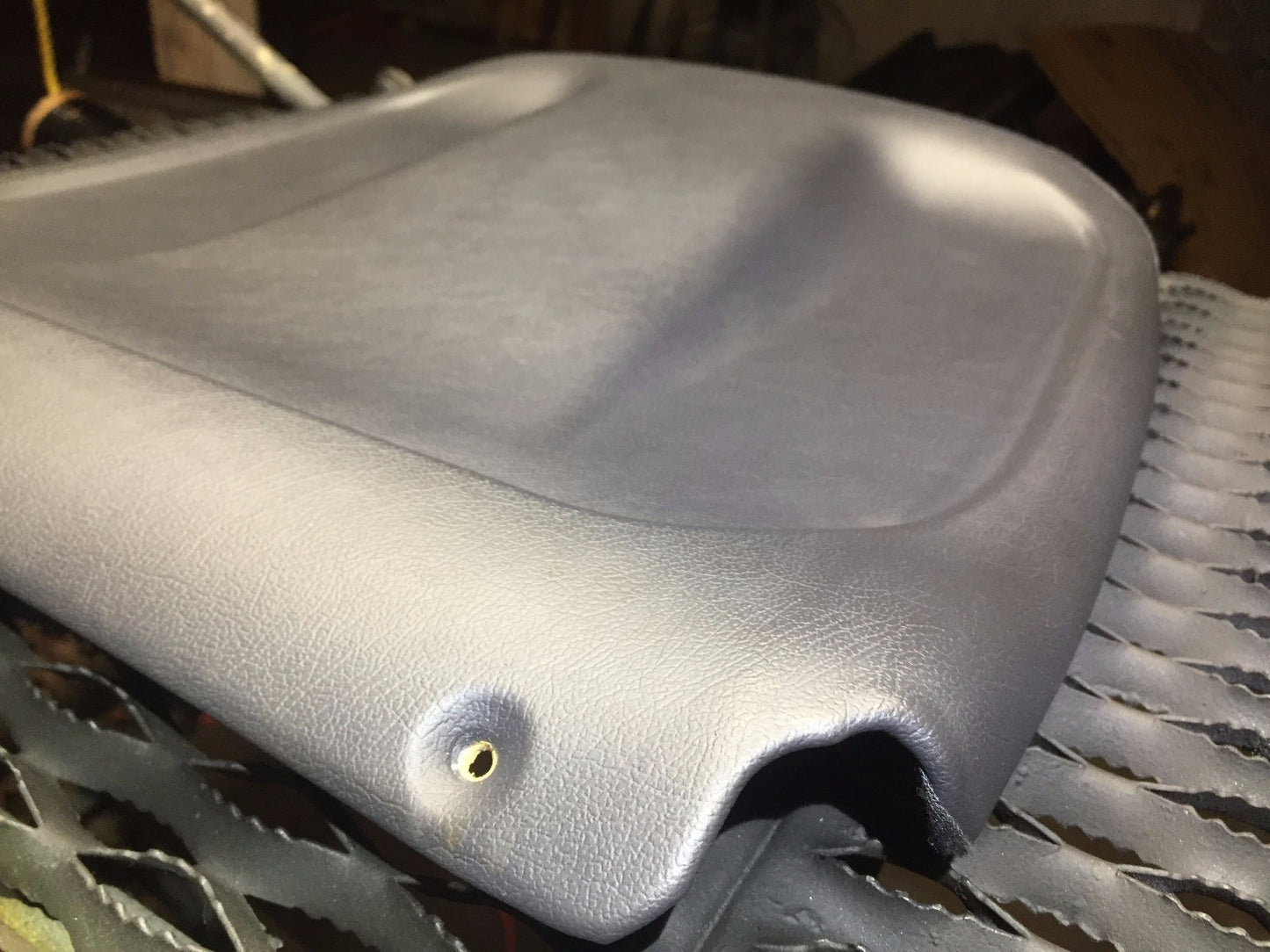 03 04 05 06 Mercedes C230 W203 Coupe Front Driver Seat Back Cover Black OEM