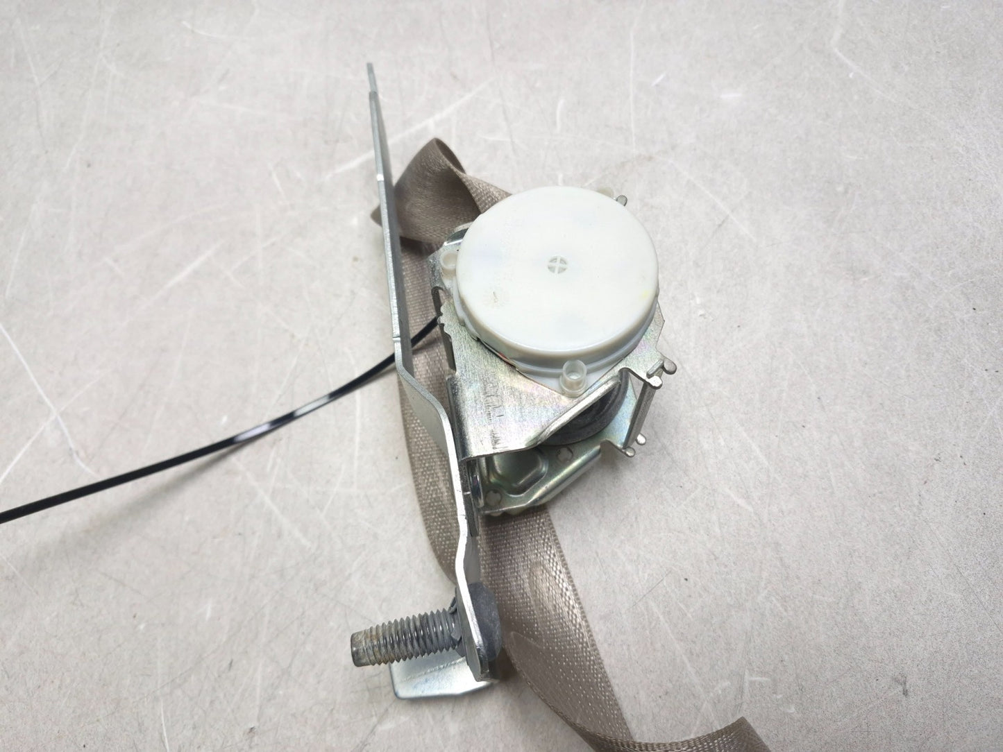 2008 Lincoln Navigator Front Seat Belt Retractor Left & Right OEM
