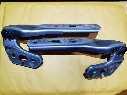05 06 07 08 Audi A6 C6 Hood Hinge Pair OEM