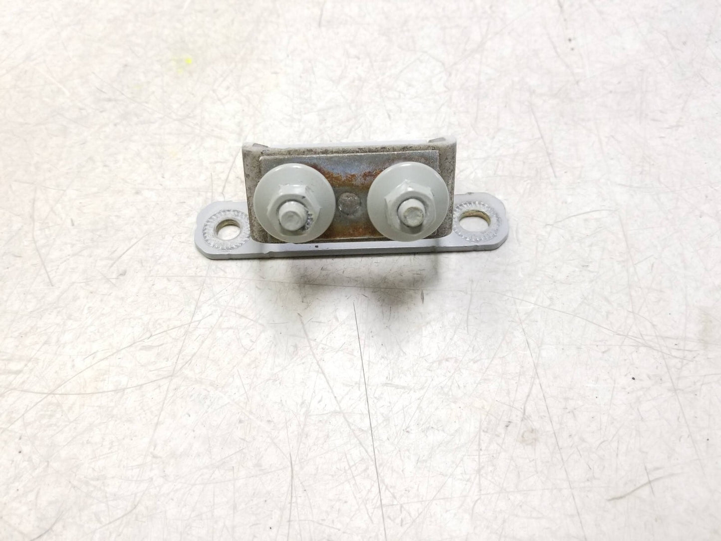 2011 - 2016 Kia Sportage Tailgate Hinge 2pcs OEM