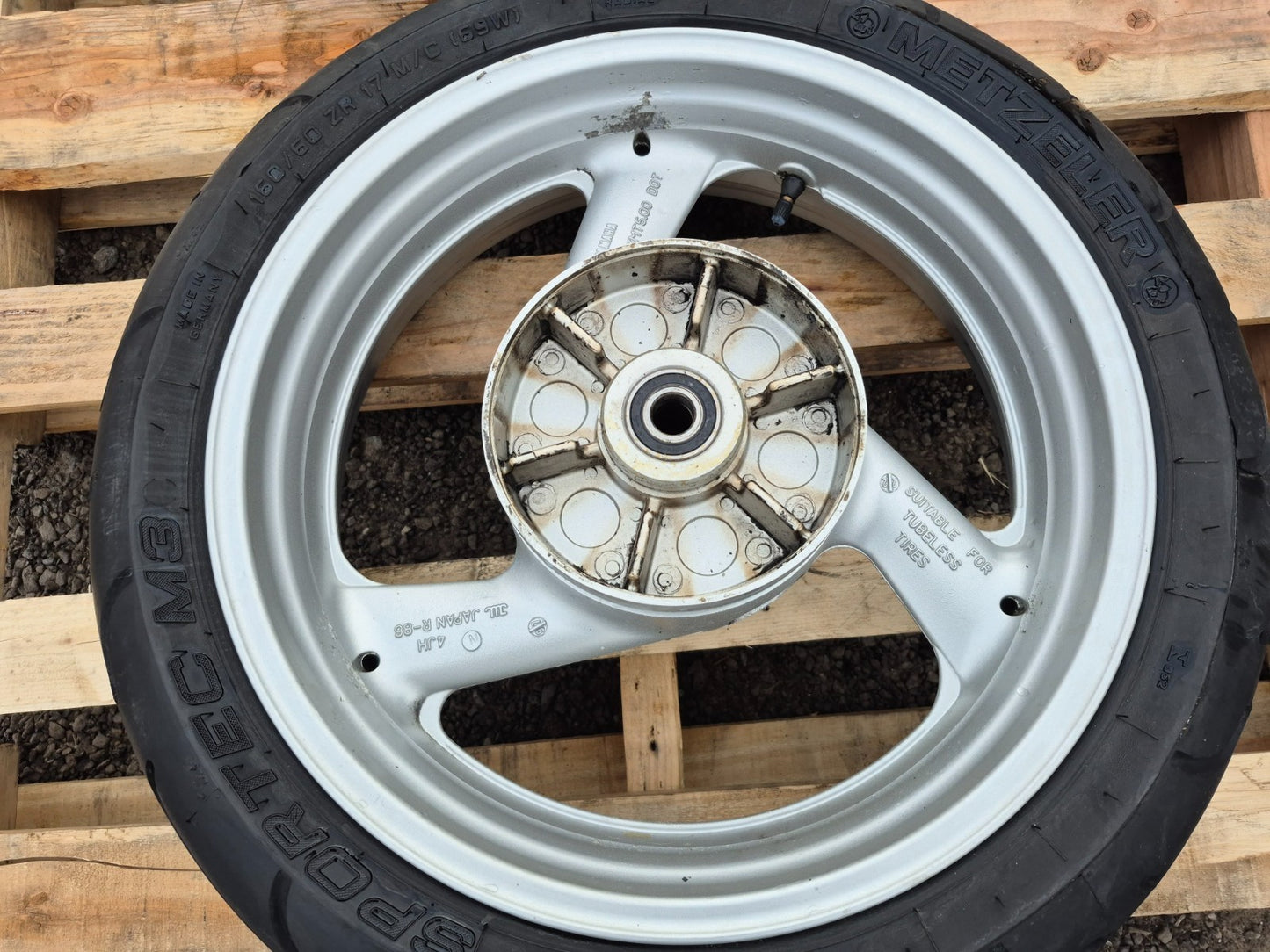 1998 Yamaha Yzf600 Wheel Rim W/ Tire Rear & Front Pair R17 OEM
