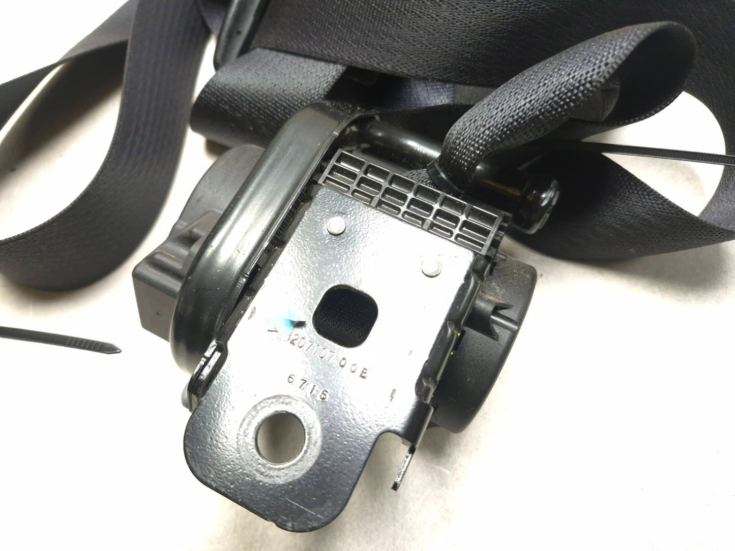 2017 Dodge Journey Front Seat Belt Retractor Left & Right OEM