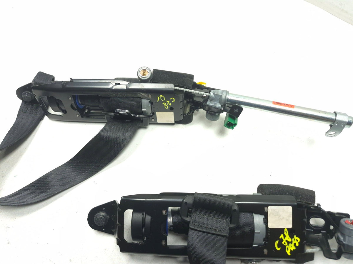 2012 Volvo C30 Seat Belt Retractor Left & Right OEM