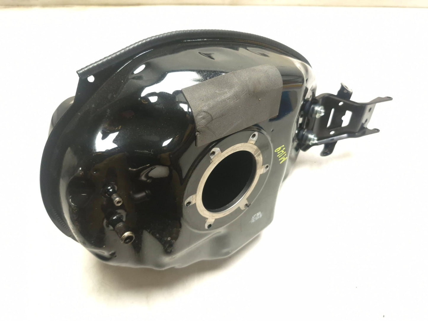 2025 Yamaha Yzf R3 Fuel Tank OEM