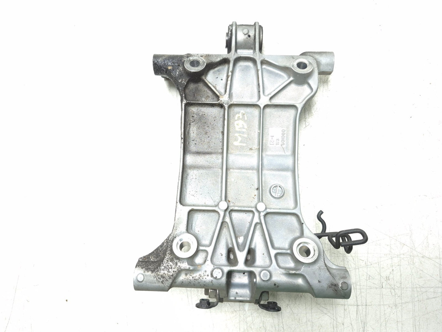 2019 Kawasaki Er400 Z400 Engine Bracket Motor & Swingarm Mount OEM