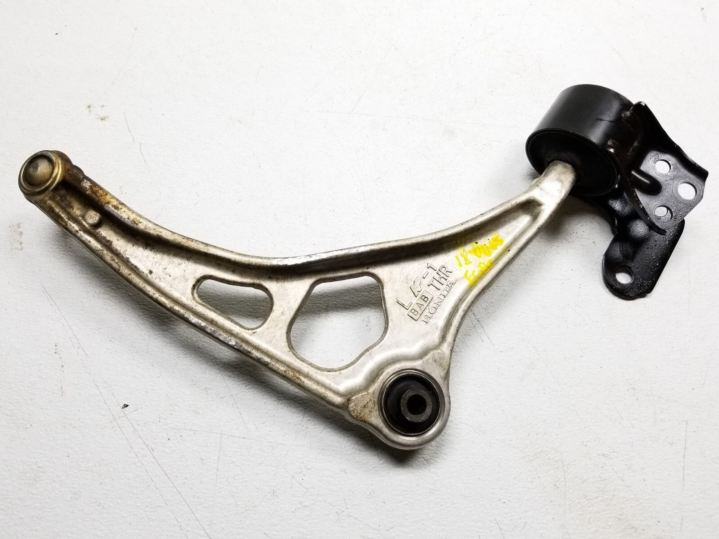 18 19 20 21 22 Honda Odyssey Front Lower Control Arm Left Driver Side OEM