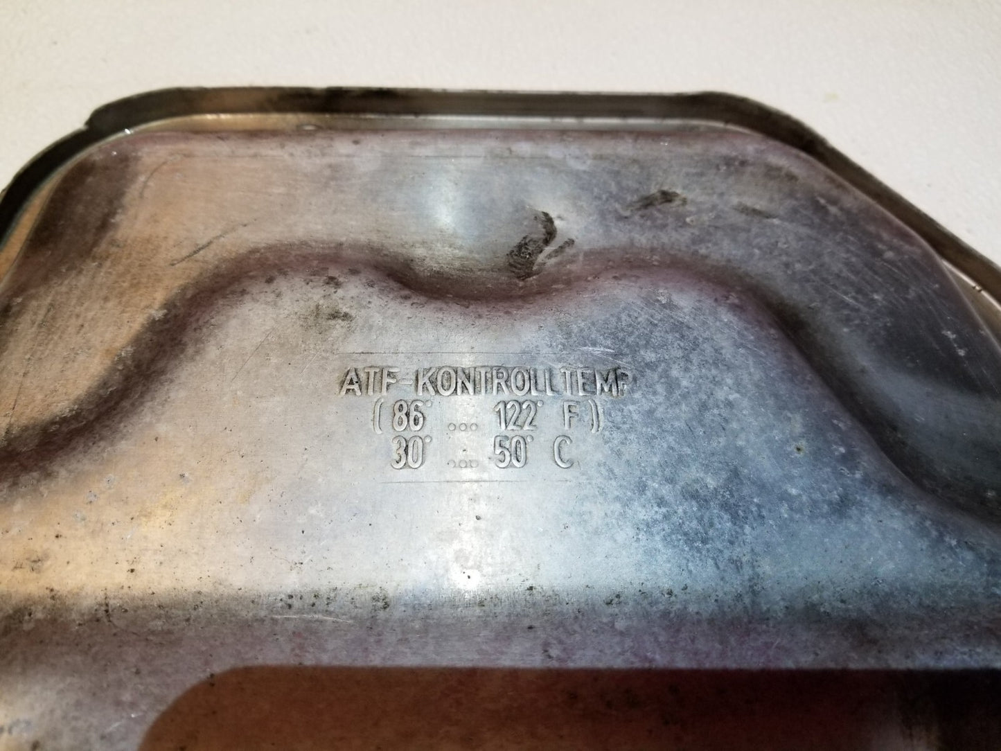 2014 Audi A6 Transmission Oil Pan OEM