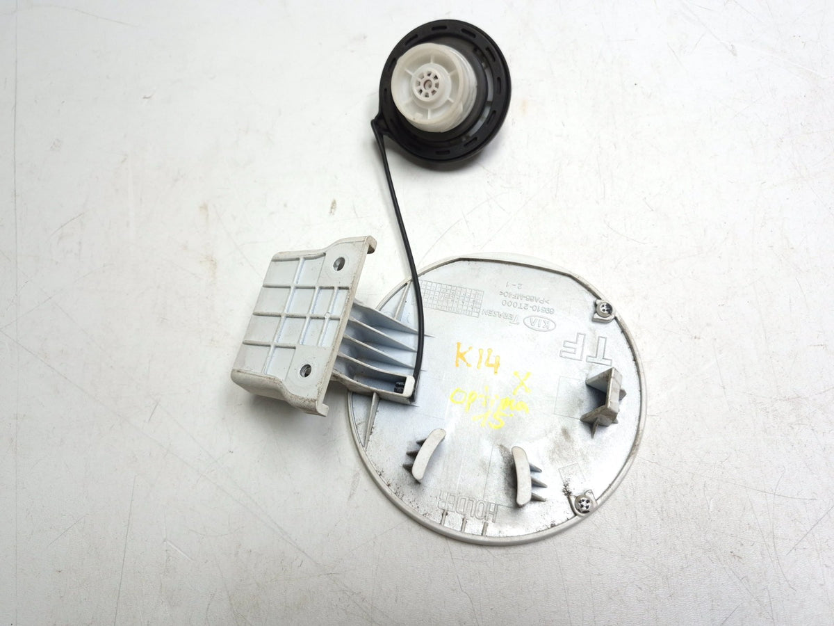 2015 Kia Optima Fuel Filler Door W/ Cap 695104c000 OEM