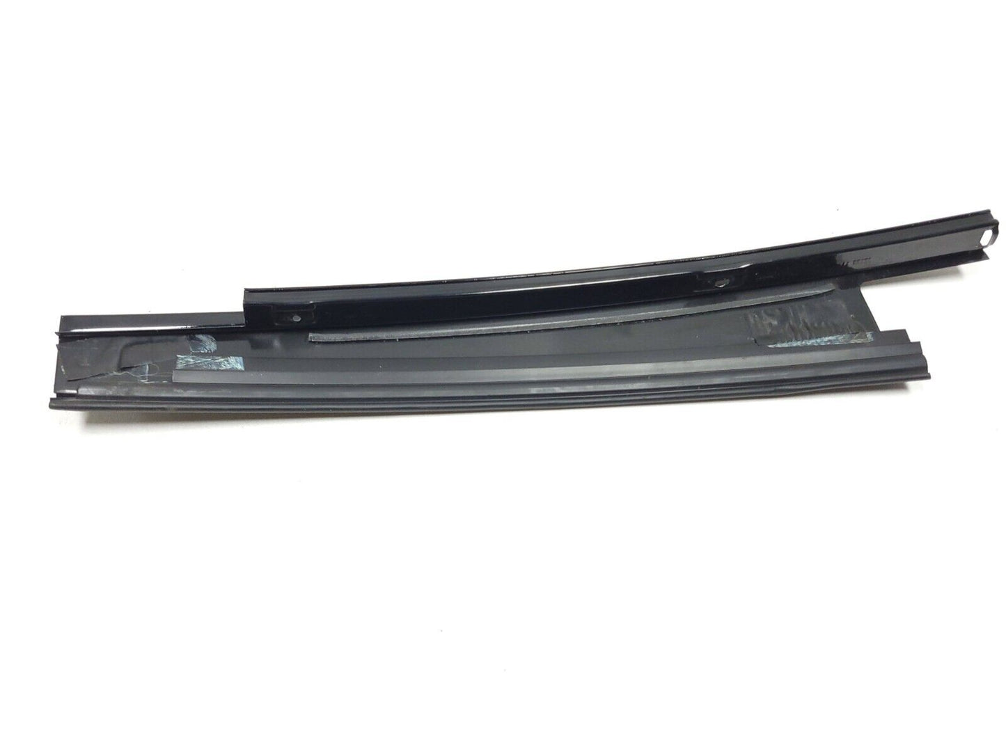 13-16 GMC Acadia Door Molding Belt Weather Strip Rear Passenger Side Right OEM