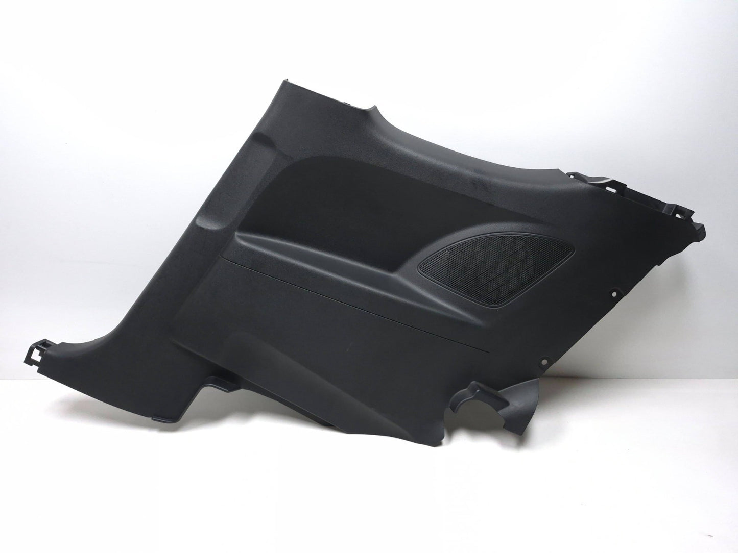 2013 Hyundai Genesis Coupe Quarter Panel Trim Rear Passenger Side Right OEM