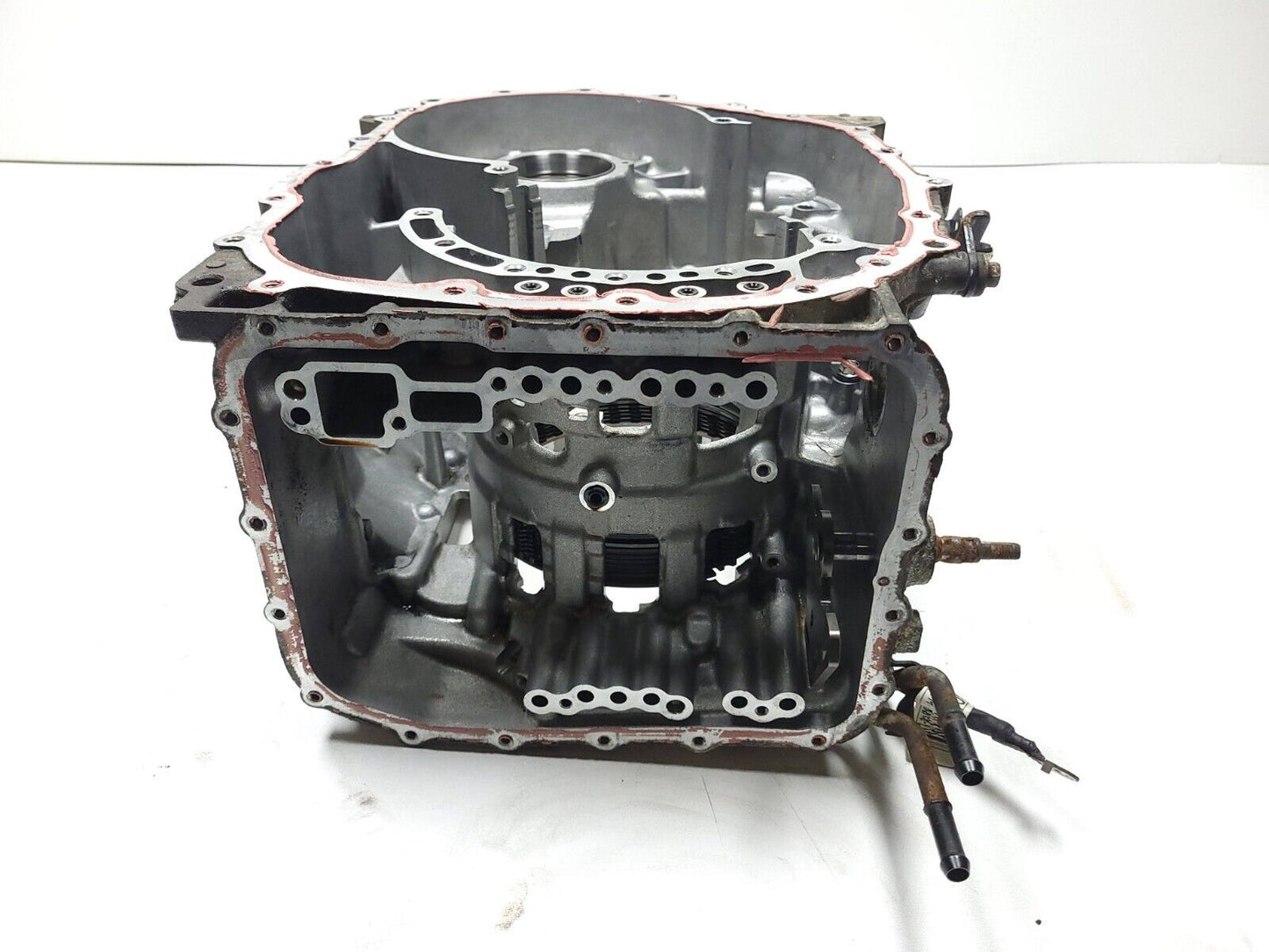 2011 - 2013  Kia Sportage At Transmission Case Bell Housing 2.4l OEM
