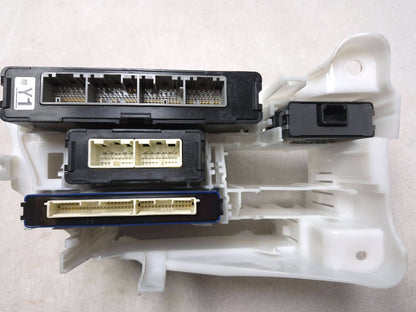 2011 Toyota Prius Power Supply Source Module Computer & Bracket  OEM