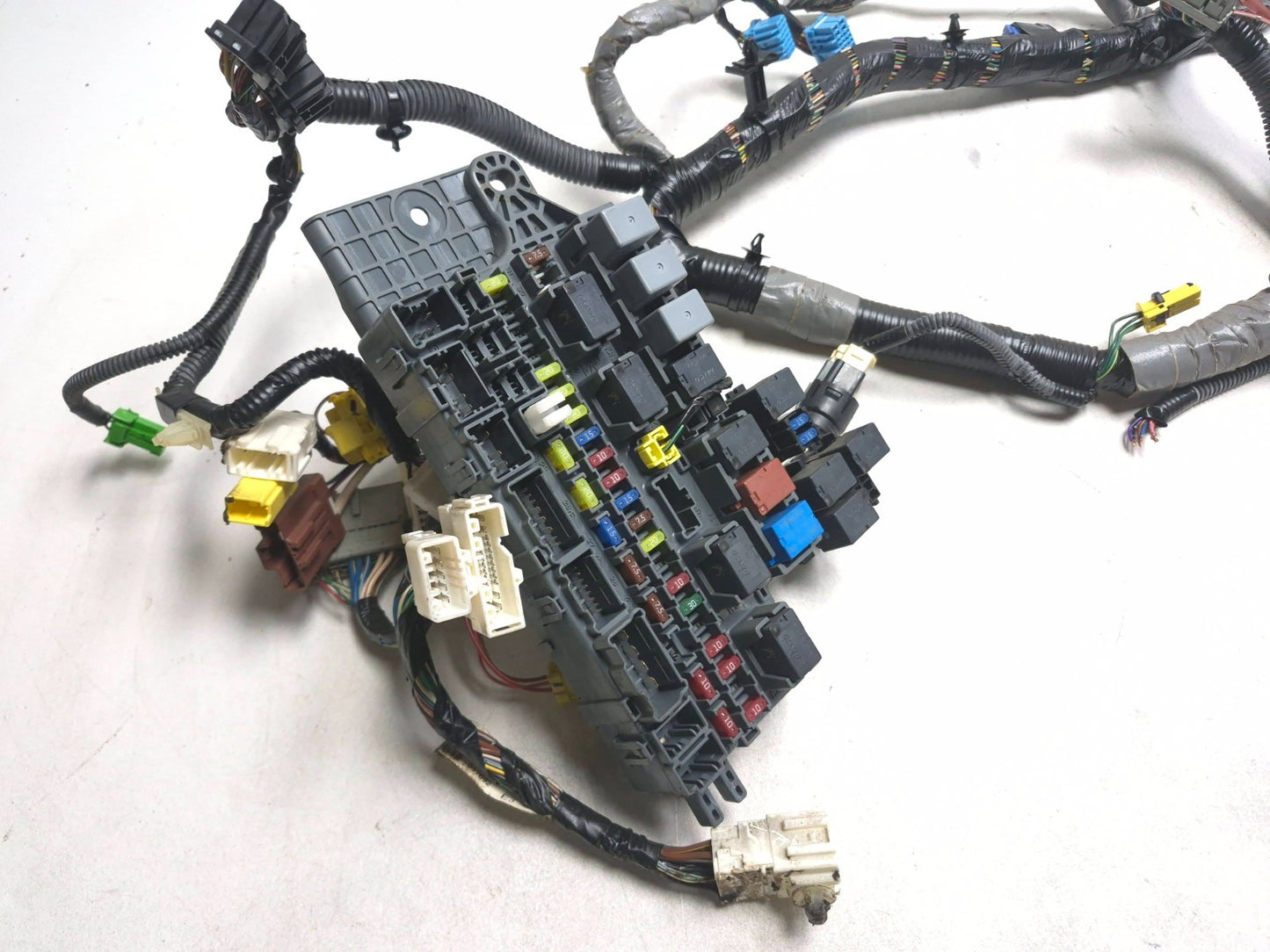 2007 Honda Fit Dash Interior Fuse Box Wire Harness OEM